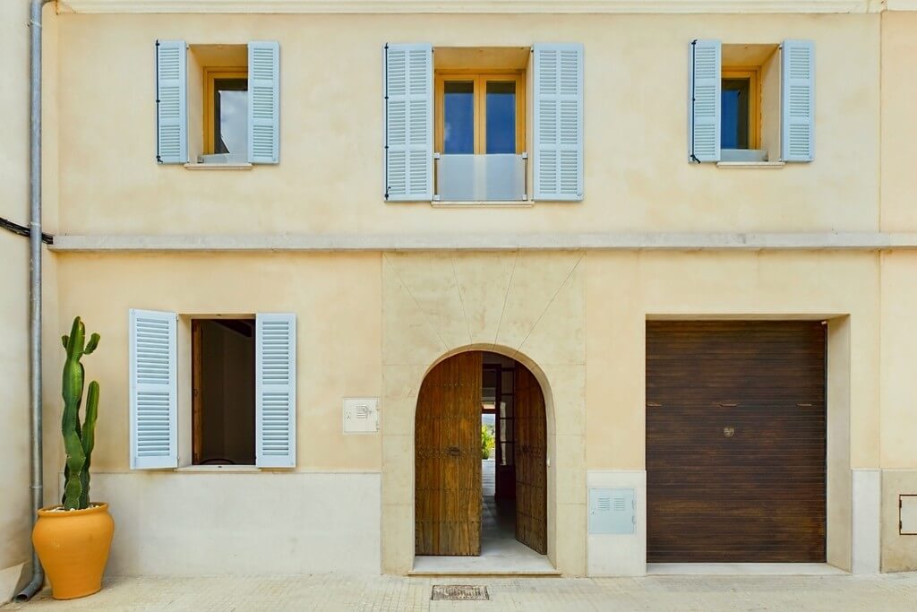 Townhouse in Llubi – image 3
