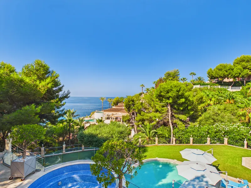 Villa Cosmopolitana — Haus in Costa de la Calma, Mallorca (Foto 1 von 58)