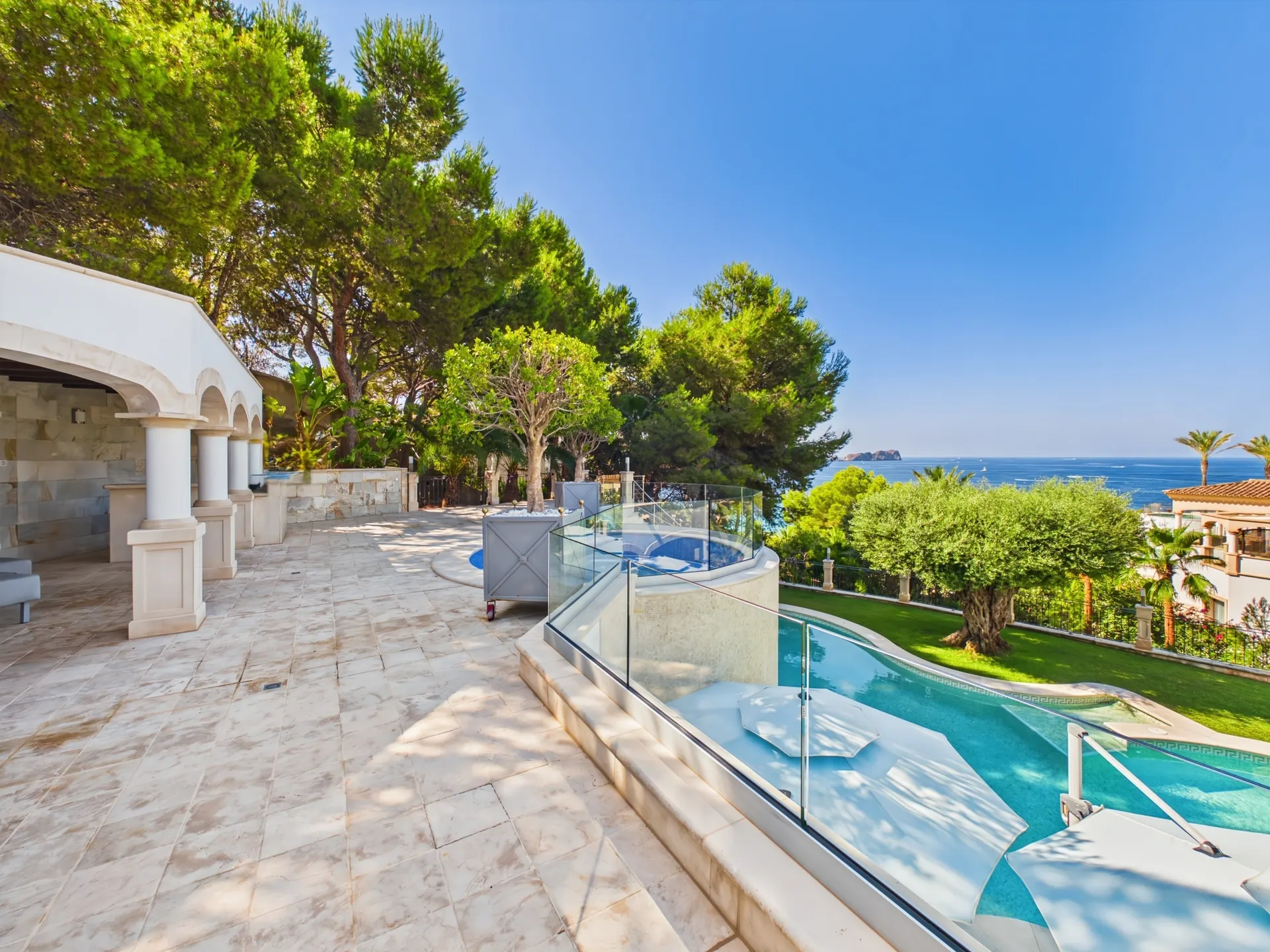 Villa Cosmopolitana — Haus in Costa de la Calma, Mallorca (Foto 7 von 58)