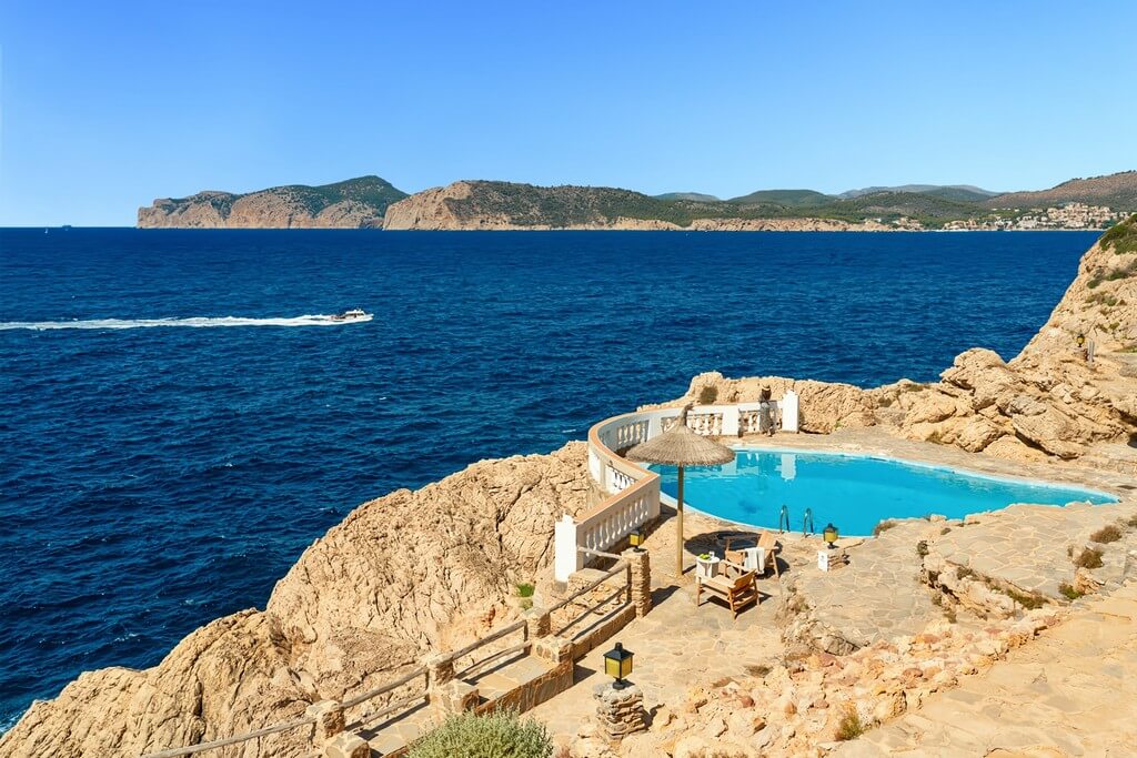 Sound of Sea Apartment Santa Ponca – image 3